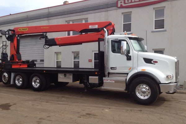 T340-1XL Long Boom 40-Ton Crane